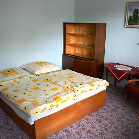 Ubytovani U Jezerka * Ratiskovice