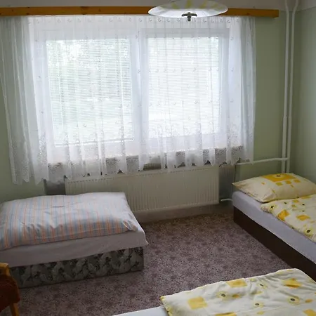 Ubytovani U Jezerka Εξοχικό σπίτι Ratiskovice